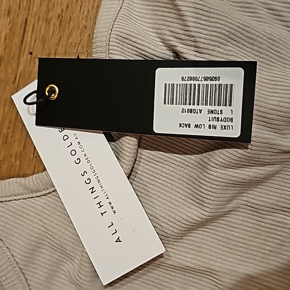 ALL THINGS GOLDEN. LUXE RIB LOW BACK BODYSUIT - STONE - Picture 6 of 8